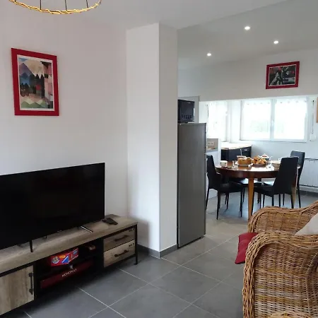 Holiday home Pretty Near Sandy In The Cotentin Gouville-sur-Mer